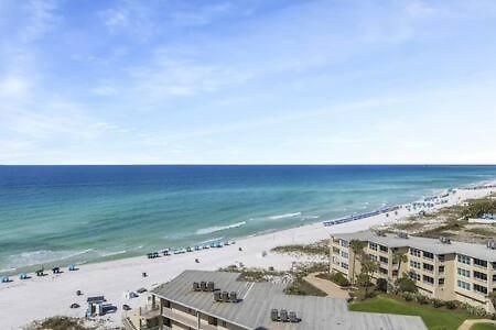 The Scallop By Brightwild-Beachfront Condo 데스틴 외부 사진