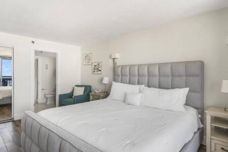 The Scallop By Brightwild-Beachfront Condo 데스틴 외부 사진